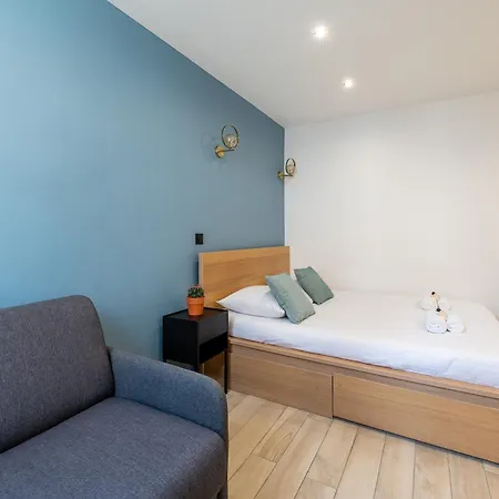 Ac & Duplex Close To Eiffel Tower - 20 Min Away *