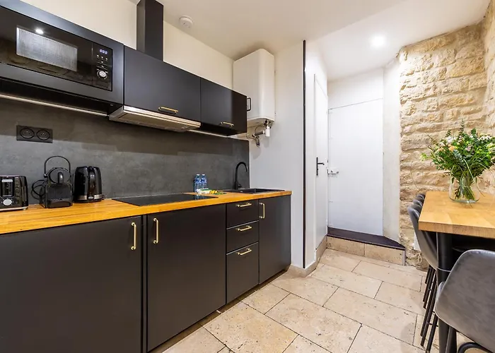 Ac & Duplex Close To Eiffel Tower - 20 Min Away Lägenhet Paris