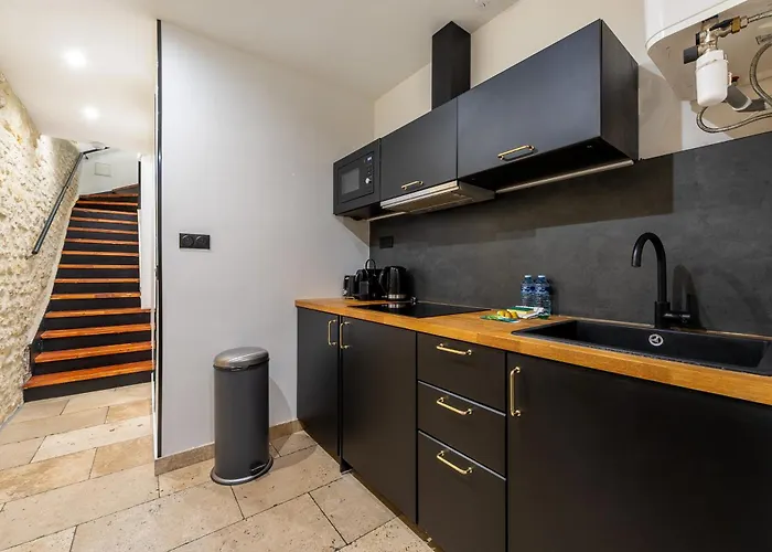 Ac & Duplex Close To Eiffel Tower - 20 Min Away Lägenhet